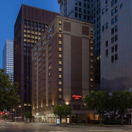 Hampton Inn Cleveland-Downtown Exterior foto