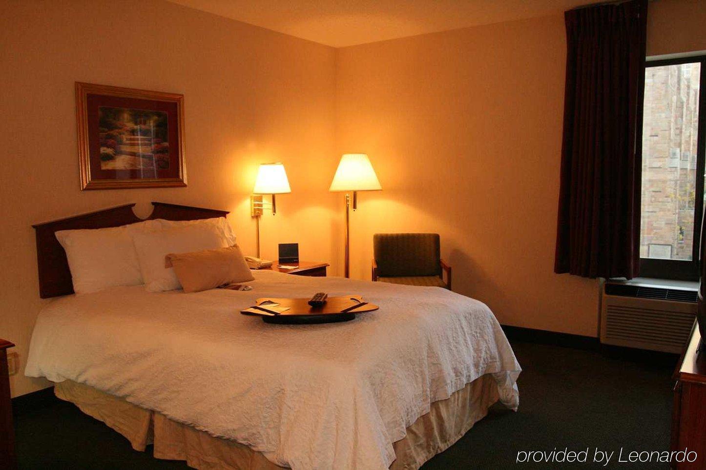 Hampton Inn Cleveland-Downtown Quarto foto